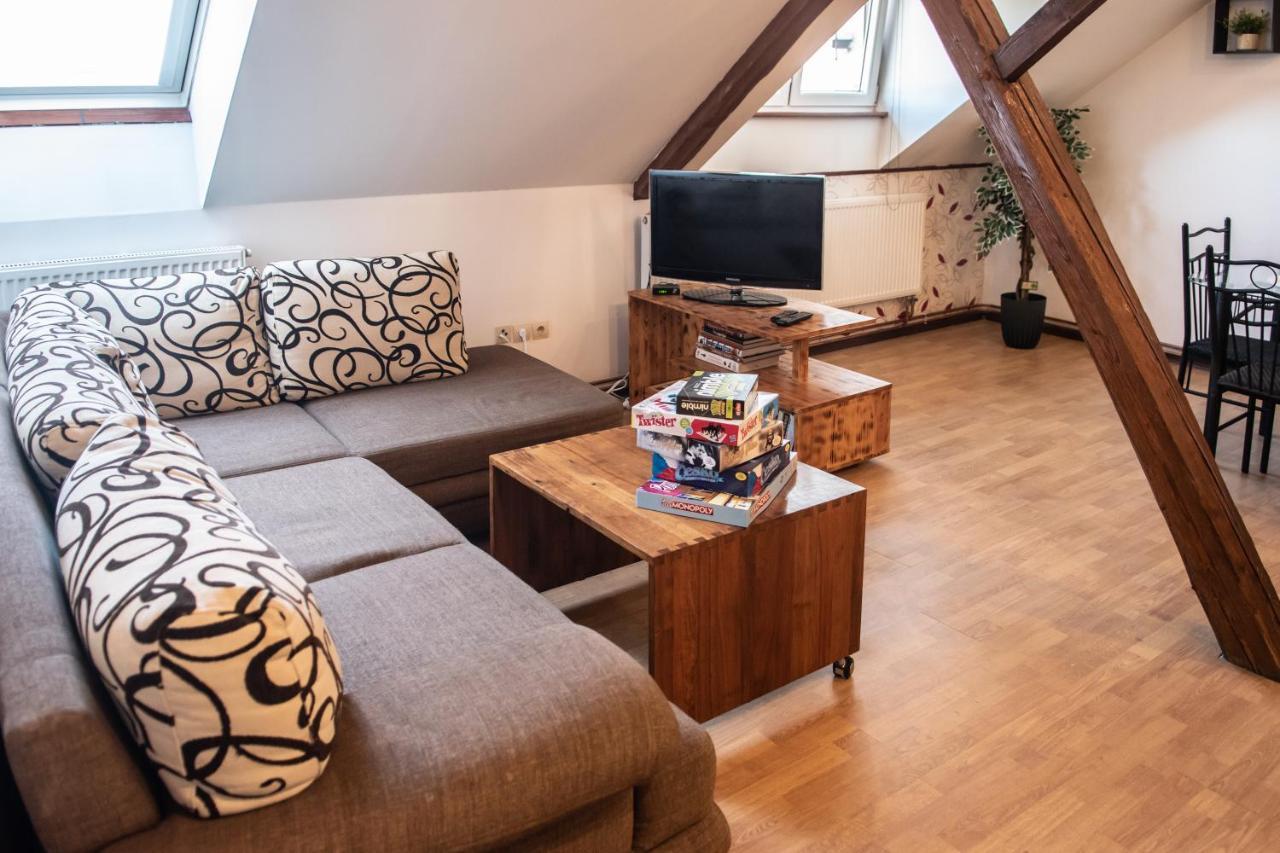 Lomnice nad Lužnicí Podkrovni Apartman S Vyhledem Na Namesti מראה חיצוני תמונה